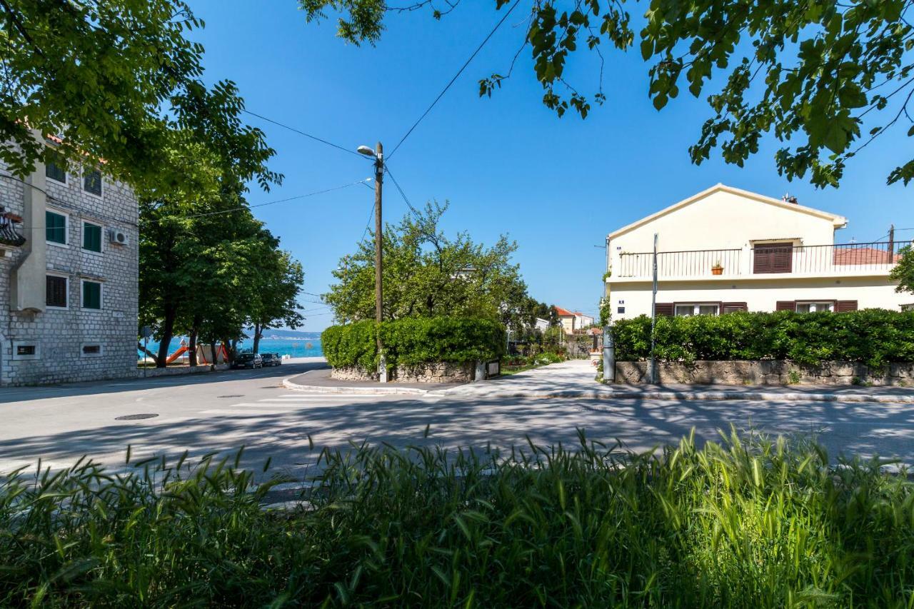 Apartment Jurasin Каштела Экстерьер фото
