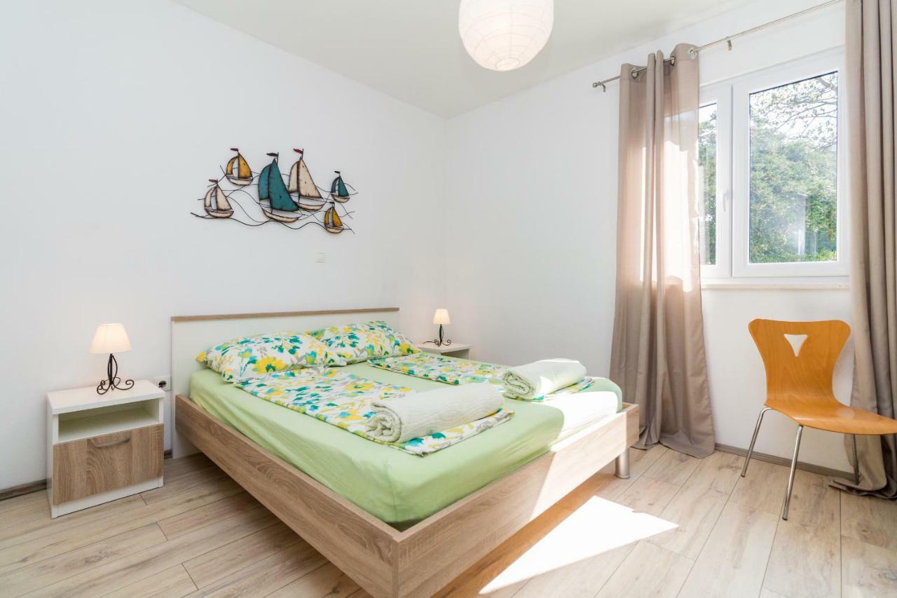 Apartment Jurasin Каштела Экстерьер фото